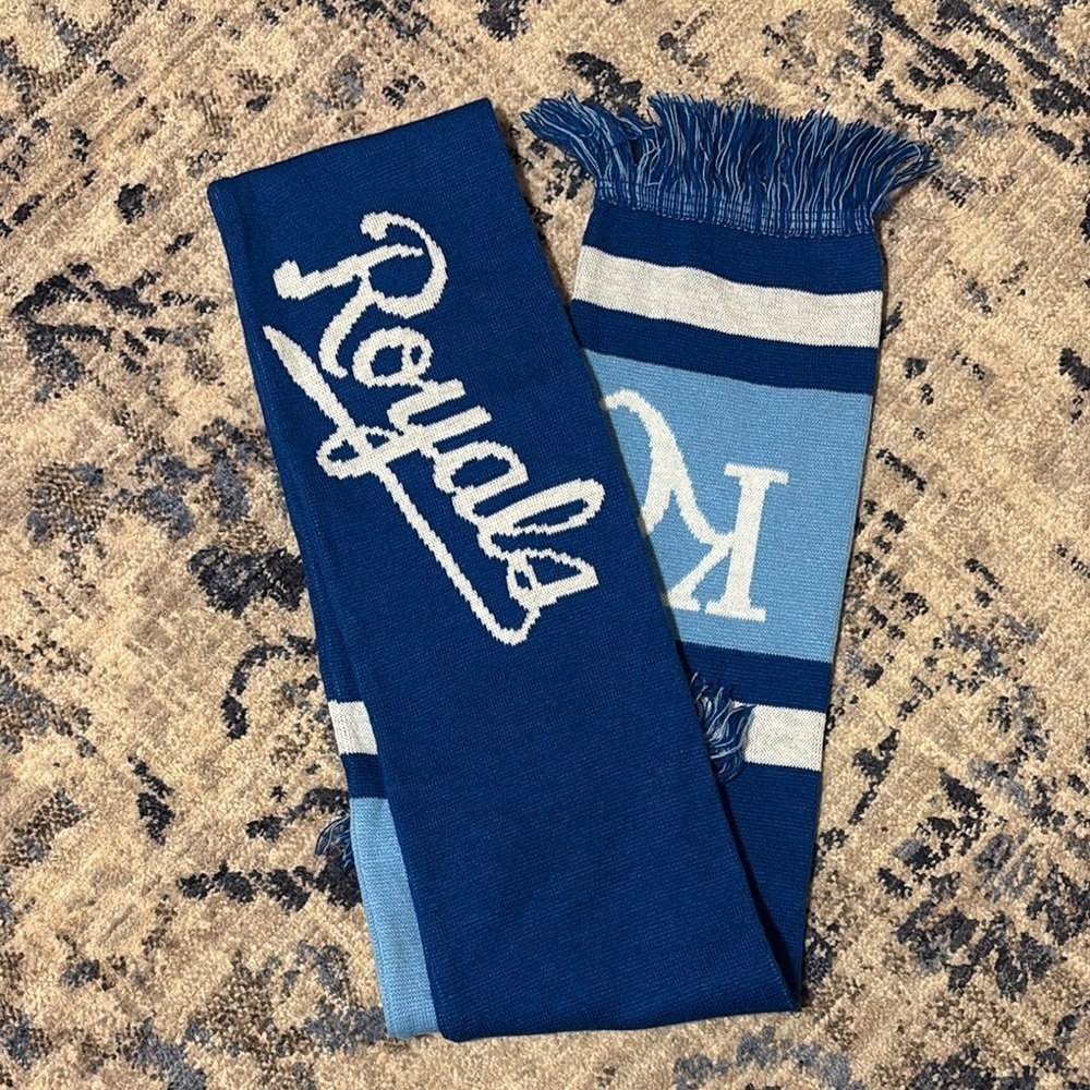 Forever Collectibles Blue Royals Scarf
